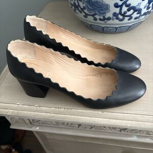 Chloé Scalloped Black Women's Shoes